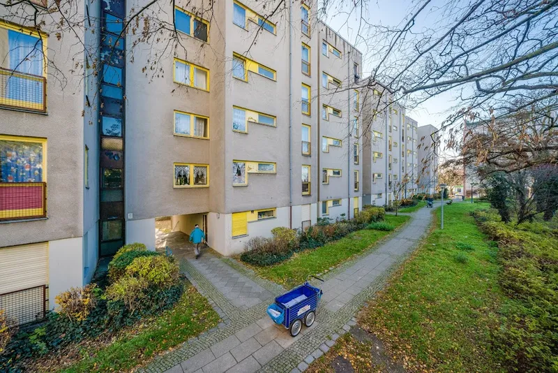 Singlewohnung! Einkommensgrenzen bitte beachten! — photo 1